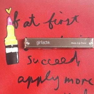 Girlactik lipstick